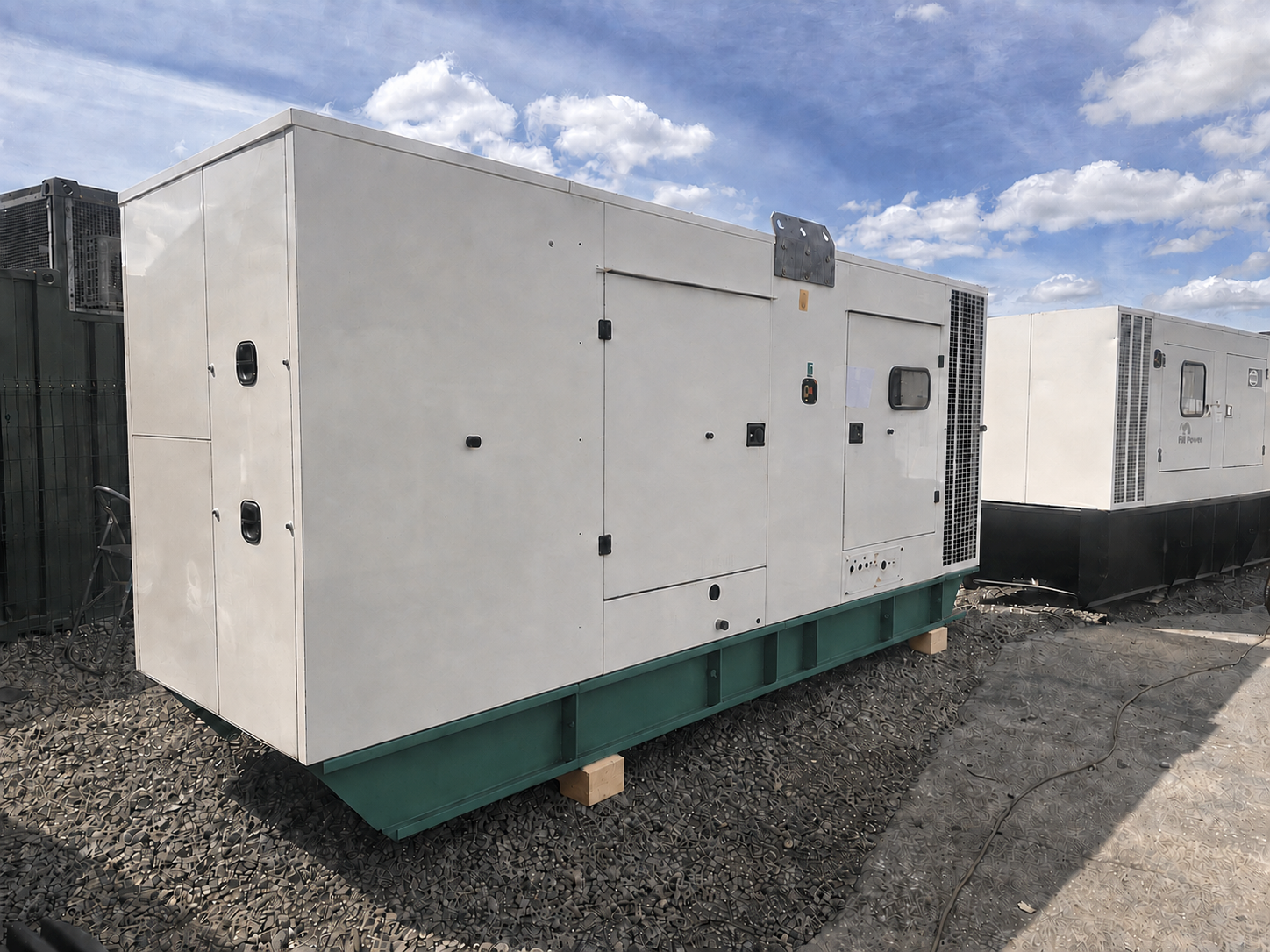 500 kVA Cummins C550D5E Diesel Generator